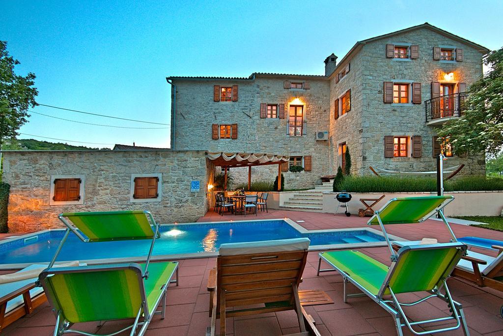 Villa Angela E Giovanni Vizinada ภายนอก รูปภาพ