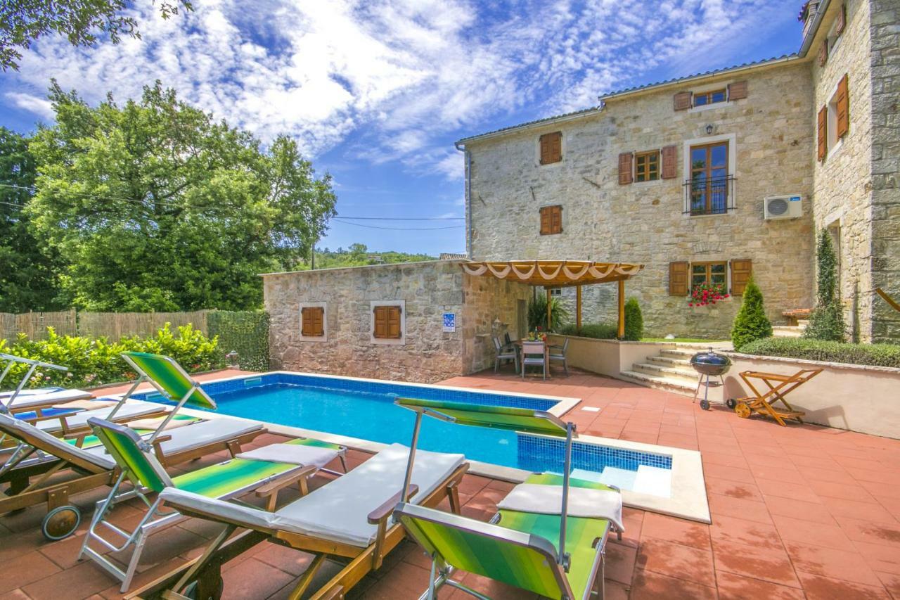 Villa Angela E Giovanni Vizinada ภายนอก รูปภาพ